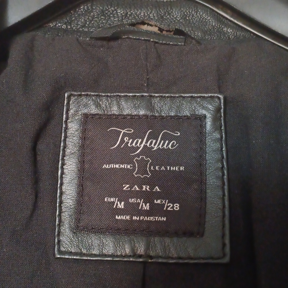 Jacket - Picture 8 of 9
